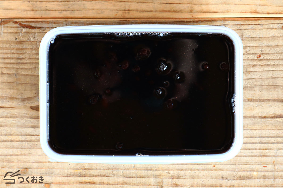 初心者でもふっくら仕上がる超簡単な黒豆の煮方の冷蔵保存写真その1