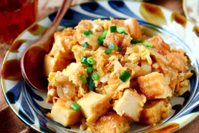 厚揚げ豆腐の卵とじの料理写真