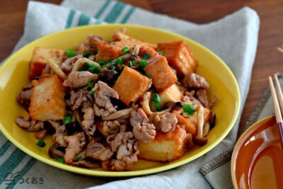 豚肉と厚揚げとしめじの甘辛炒め