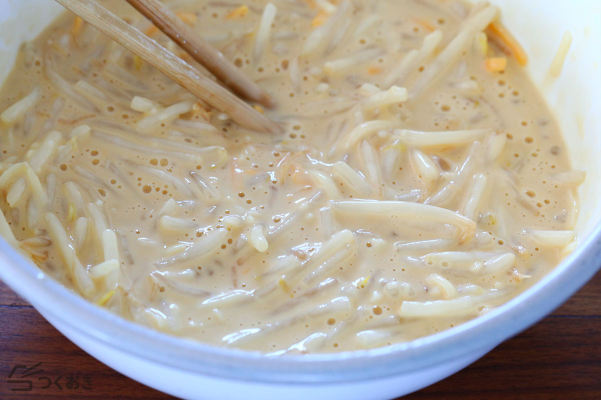 包丁いらず！もやしとチーズのお好み焼き風の手順写真その3