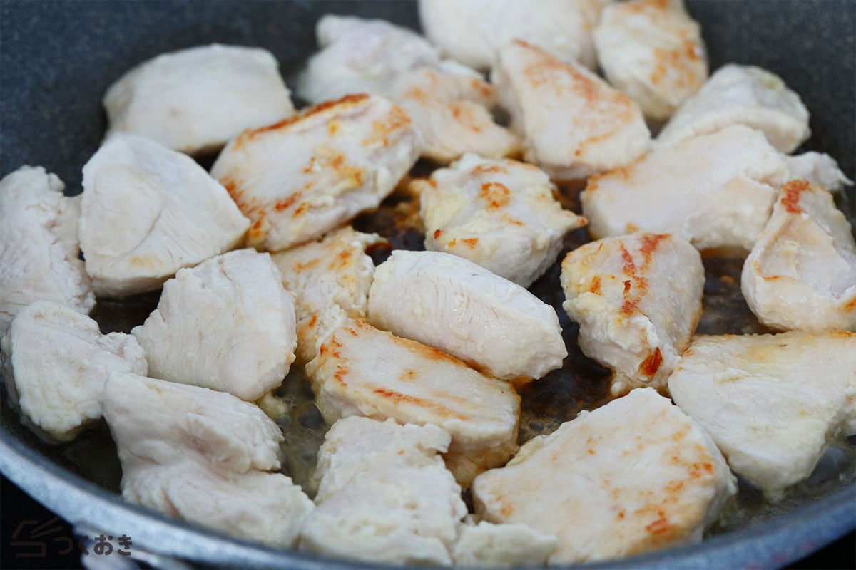 かんたん！鶏むね肉のやわらかマヨ焼きの手順写真その3