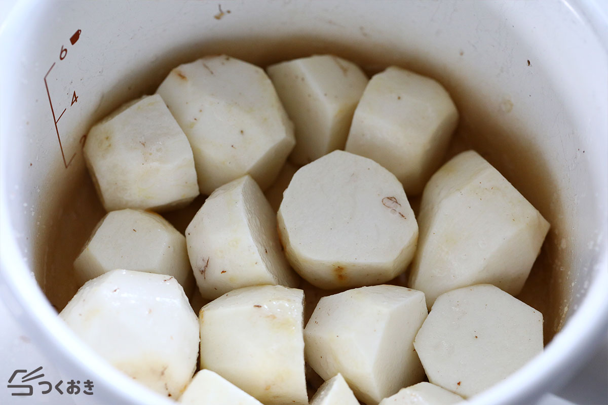 ほっこり♪基本の里芋の煮物の手順写真その1