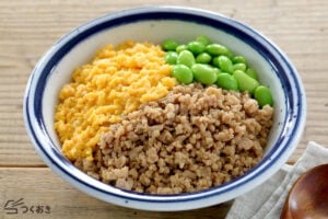 簡単＆失敗しらず！鶏そぼろ丼の写真