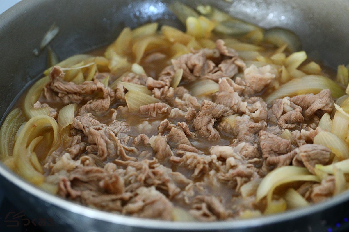 自宅で作れる！基本の牛丼の手順写真その3