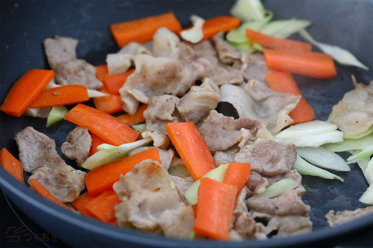 失敗なし！基本の焼きうどんの手順写真その2