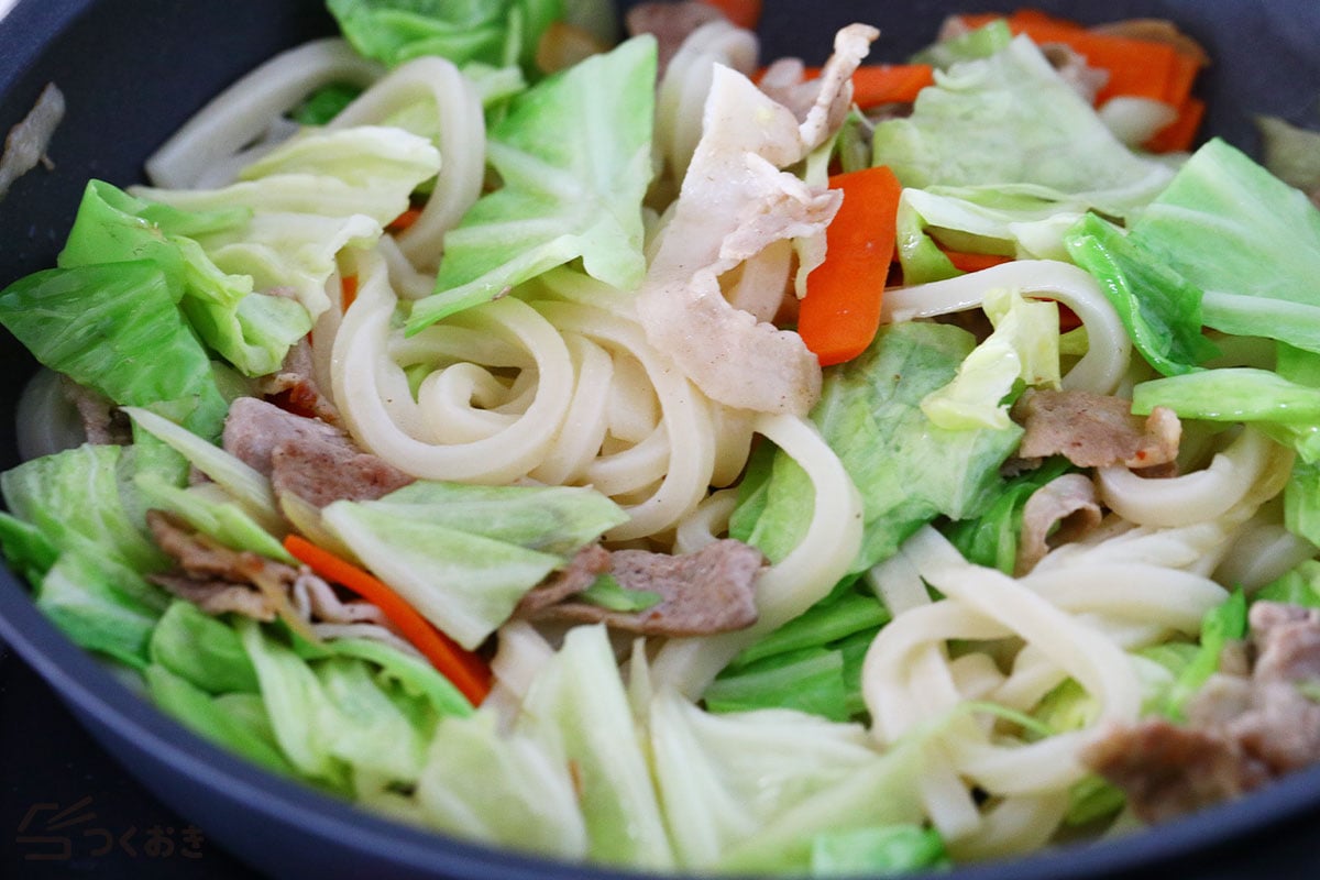 失敗なし！基本の焼きうどんの手順写真その4