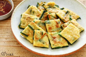 カリッともちもち！基本のニラチヂミの写真