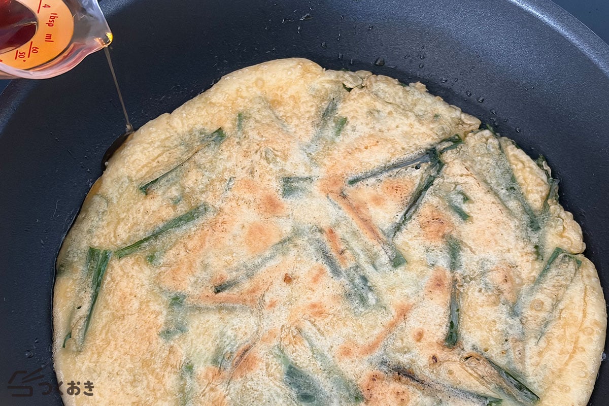 カリッともちもち！基本のニラチヂミの手順写真その3