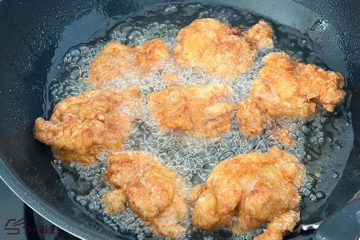 カリッとジューシー！基本の鶏の唐揚げの手順写真その5