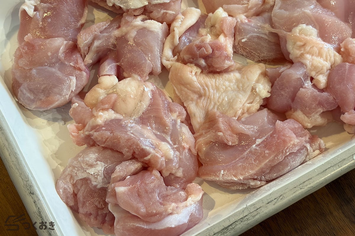 簡単コク旨！鶏肉とキャベツの甘辛にんにく炒めの手順写真その1